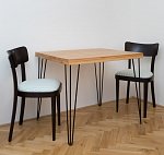 dřevěný stůl a hairpin legs